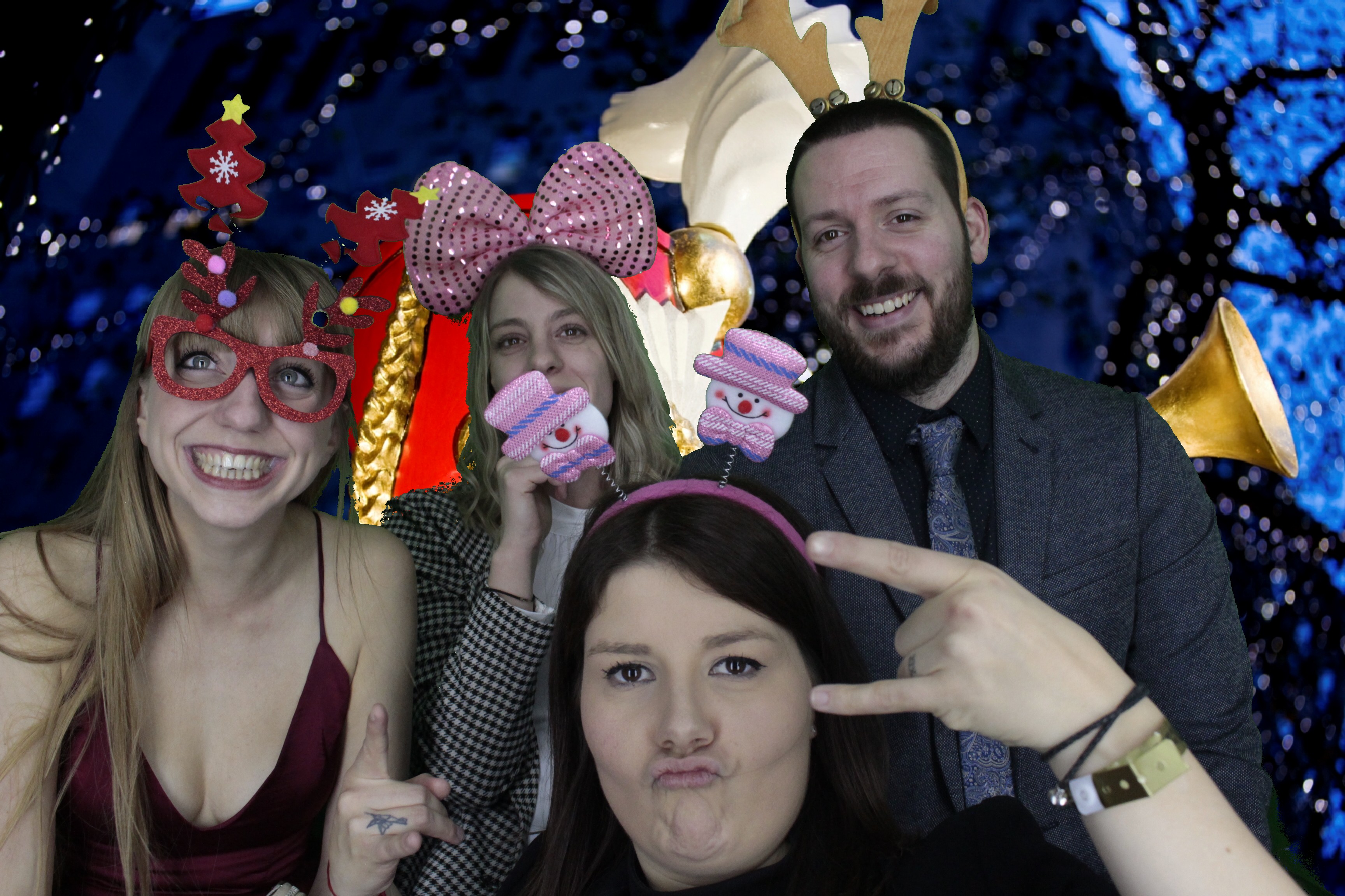 Domestic and General Christmas Party 2019 | View more photos from the event at gallery.myphotoboothexperience.co.uk/u/MyPhotoBoothExperienceLtd/Domestic-and-General-Christmas-Party-2019